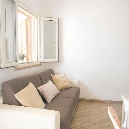 Via Corfu - Le Vie Di Omero Apartment *